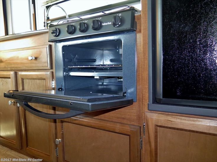 RV wall oven 