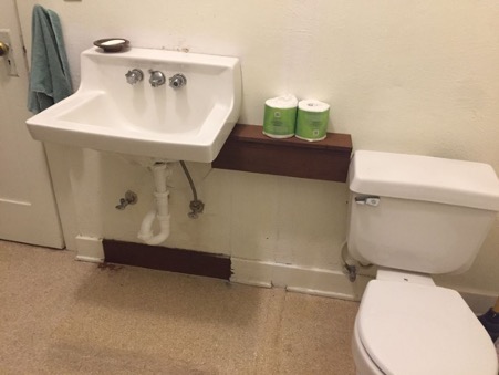 RV washroom