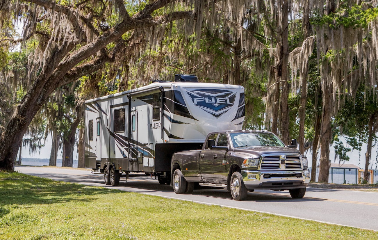 fifth wheel RV 