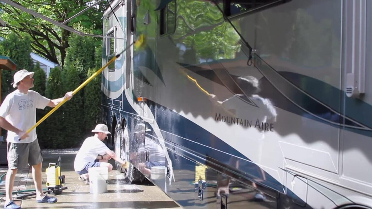 How to Wash Your RV Tips on Cleaning Your Camper or Motorhome