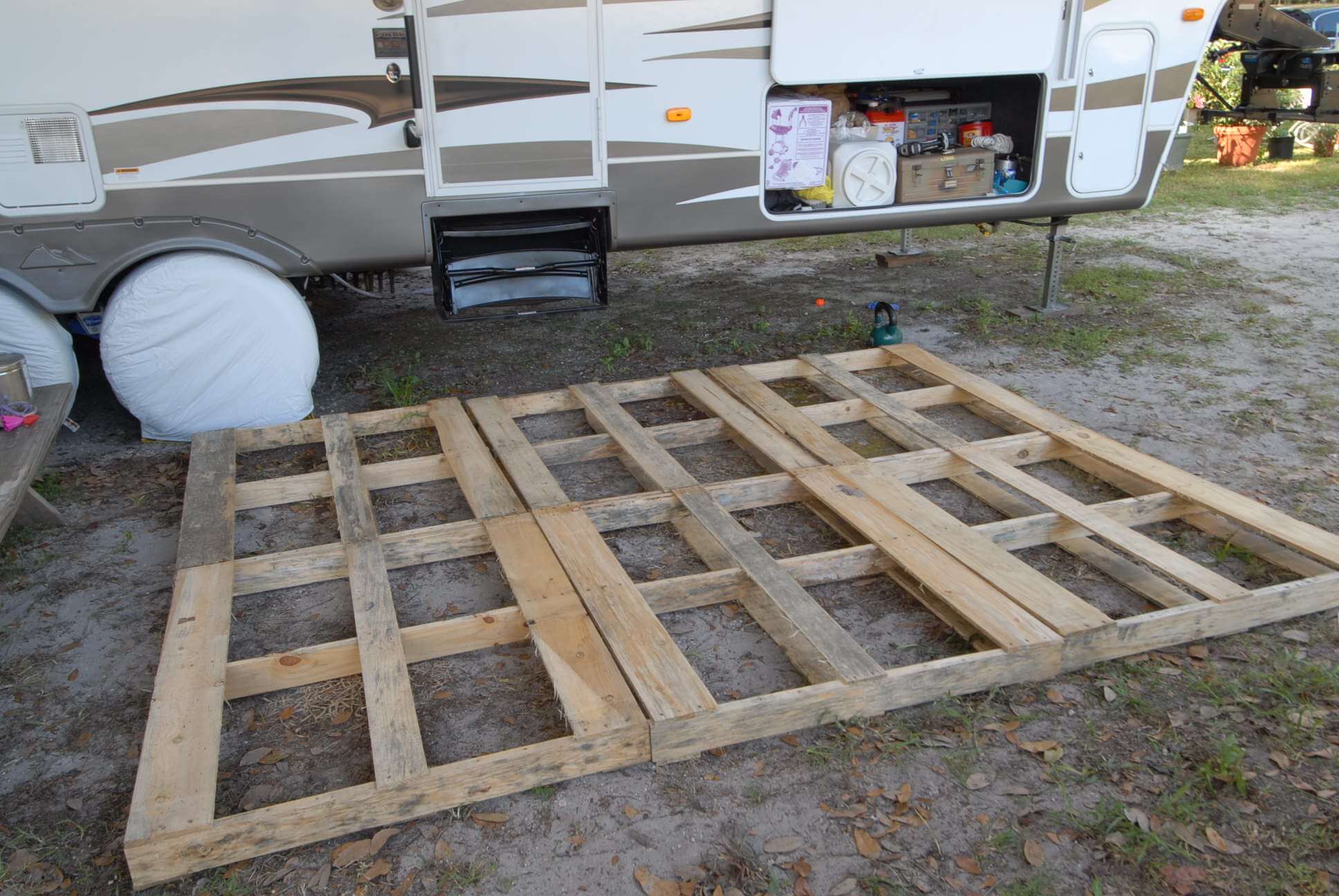 Step-By-Step Guide to Build a Portable Deck for RV - CampingComfortably