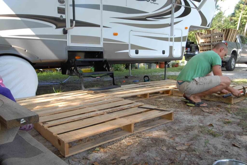 diy travel trailer deck