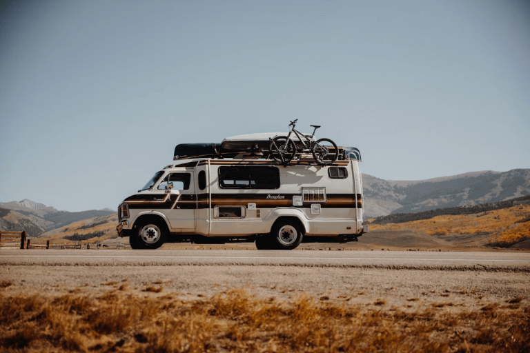 Exploring House Technologies for Modern Campers