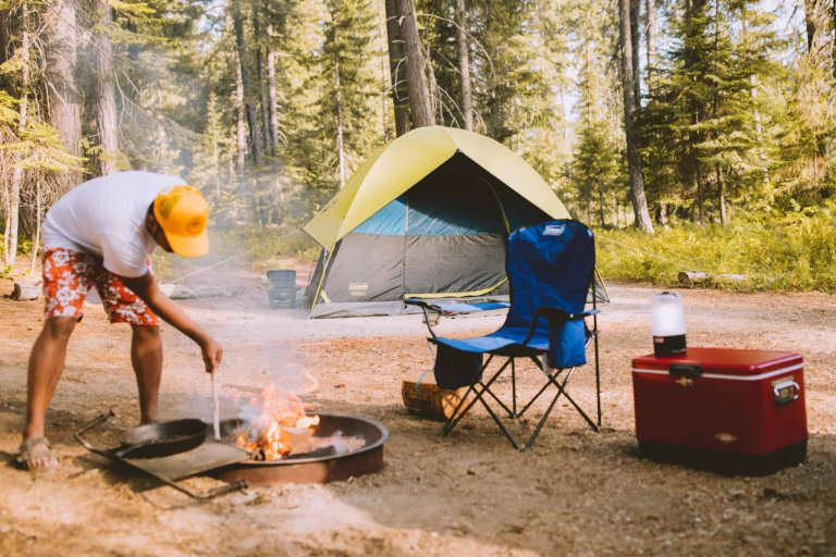 5 Camping Essentials You Need on Every Trip